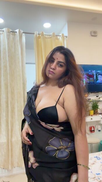 Full leaked Vandana pathak private onlyfans photo