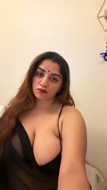Full leaked Vandana pathak private onlyfans photo