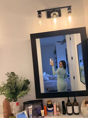 Full leaked Vanesa versace private onlyfans photo