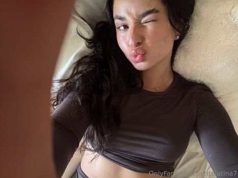 Full leaked Vanesa versace private onlyfans photo