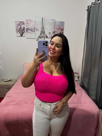 Vanessa Mira