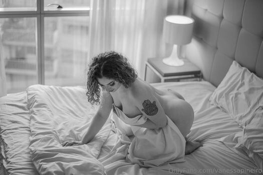 vanessapineiro
