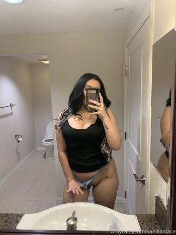 Full leaked Vanillamace private onlyfans photo