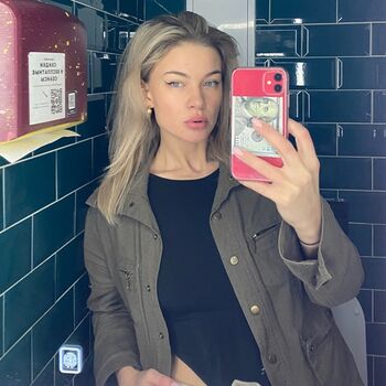 Full leaked Vasilissafox private onlyfans photo