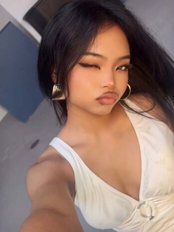 Full leaked Vaya asem private onlyfans photo