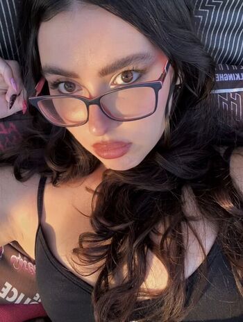 Full leaked Veeofvenus private onlyfans photo