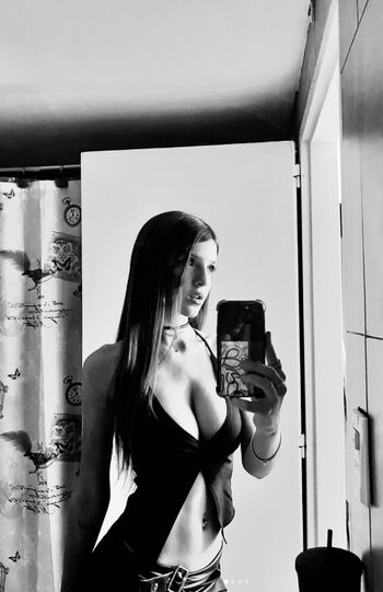 Full leaked Veeranoceti private onlyfans photo