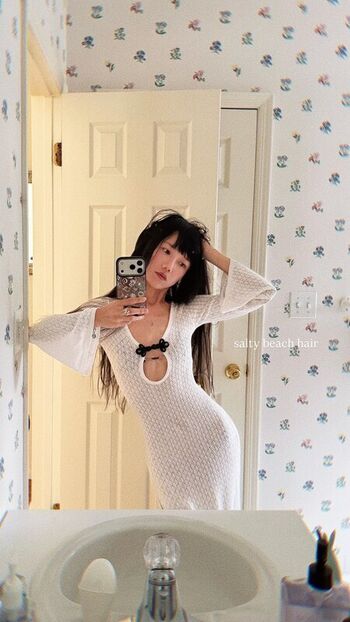 Full leaked Veganbunnyelle private onlyfans photo