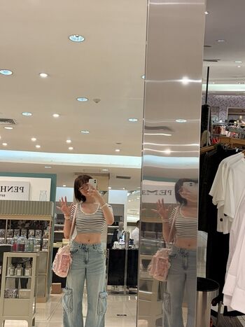 Full leaked Vekikusuo page private onlyfans photo