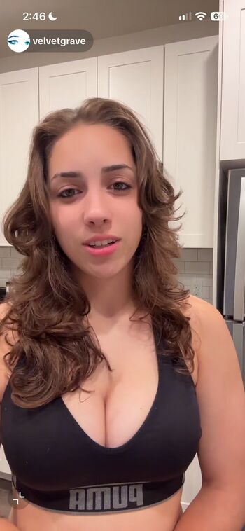 Full leaked Velvetgrave private onlyfans photo