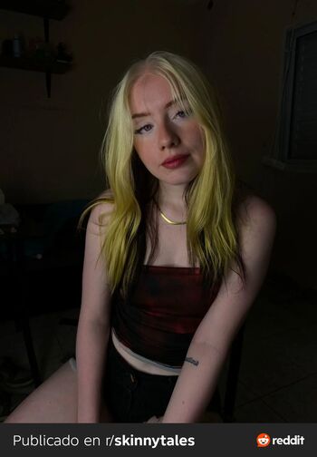 Full leaked Velvetvalen private onlyfans photo
