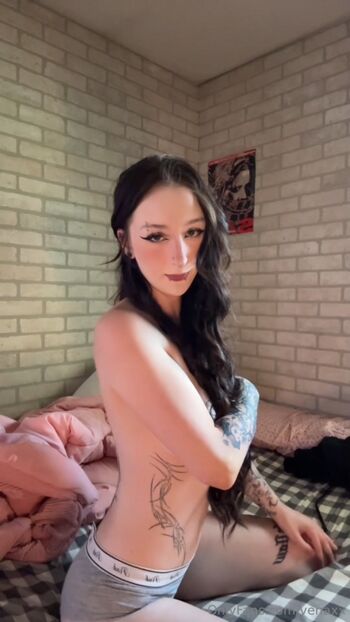 Full leaked Venaxx private onlyfans photo
