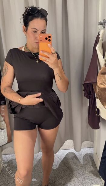Full leaked Vendewaa private onlyfans photo