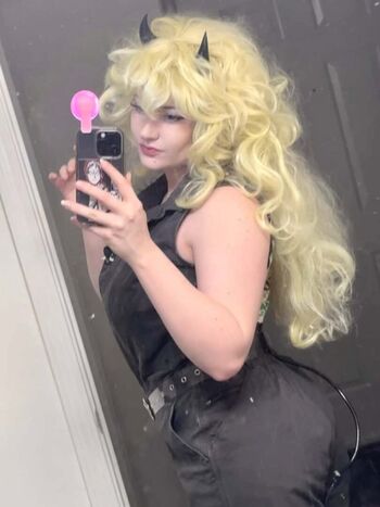 Venom.wifey