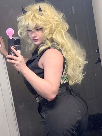 Venom.wifey