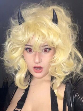 Venom.wifey