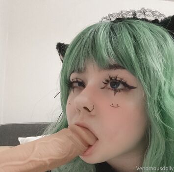 Full leaked Venomous dolly private onlyfans photo