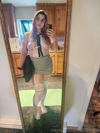 Full leaked Venusartdomina private onlyfans photo