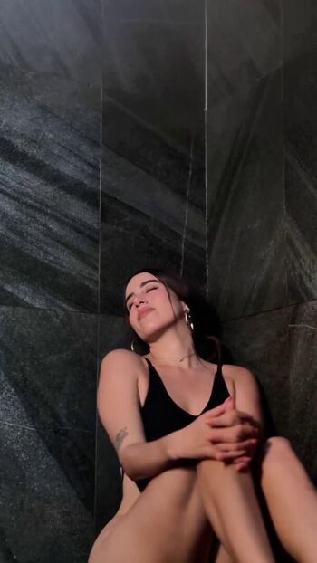 Full leaked Veronica boyer private onlyfans photo