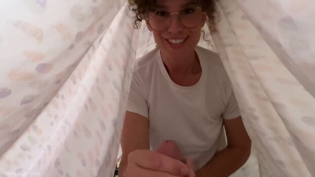 Full leaked Vibewithmolly private onlyfans photo