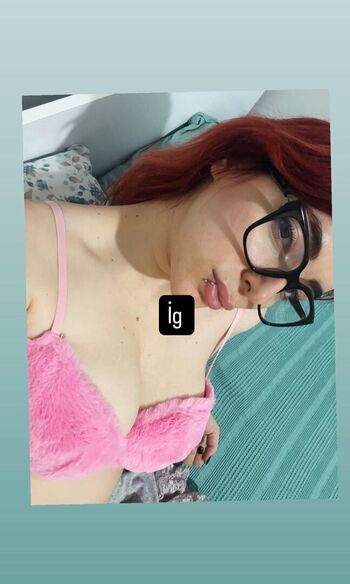 Full leaked Vibezgizem private onlyfans photo