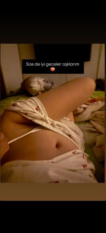 Full leaked Vibezgizem private onlyfans photo