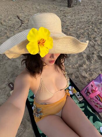 Full leaked Vicki mranrr private onlyfans photo