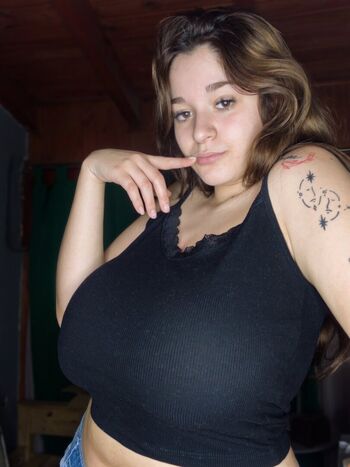 Full leaked Vickydieci private onlyfans photo