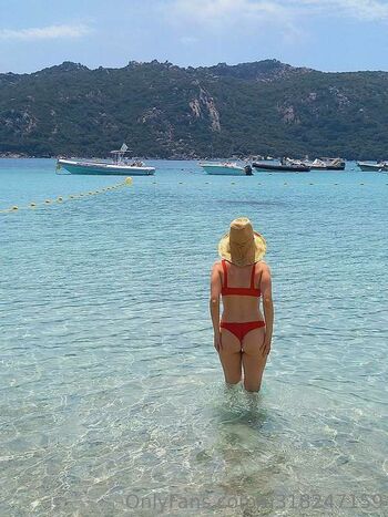 Full leaked Victoiredream private onlyfans photo