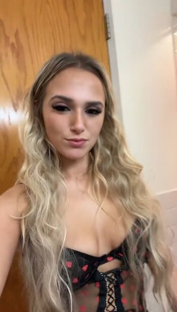 Full leaked Victoria griecooo private onlyfans photo