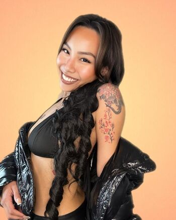 Full leaked Victoria kuang private onlyfans photo