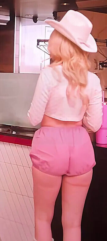 Full leaked Victoria pedretti page private onlyfans photo