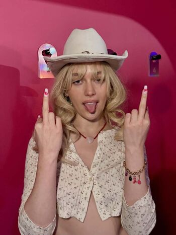 Full leaked Victoria pedretti page private onlyfans photo