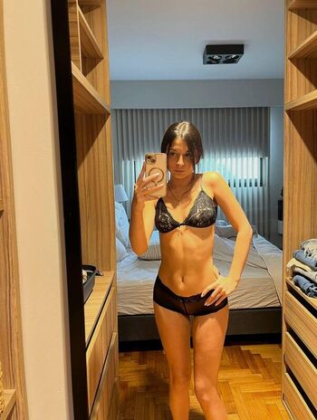 Full leaked Victoriabreeze private onlyfans photo