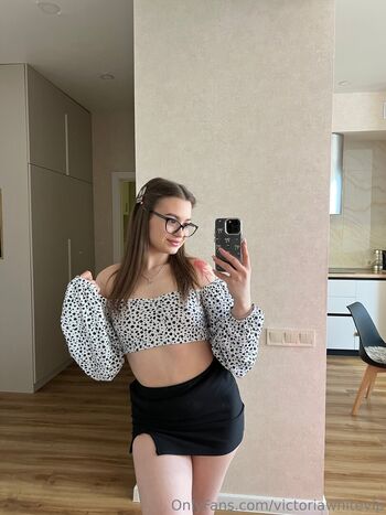 Full leaked Victoriawhitevip private onlyfans photo