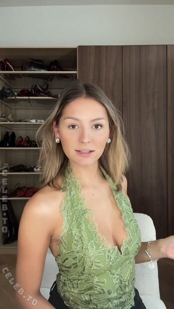Full leaked Videozeugs private onlyfans photo