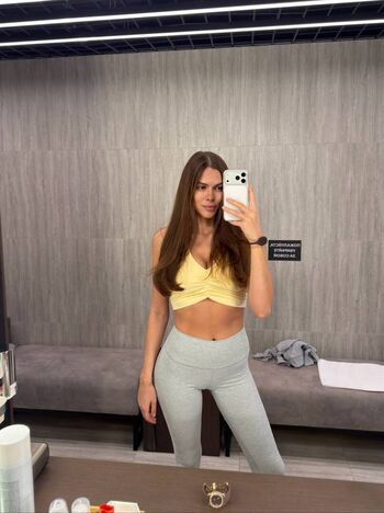 Viki Odintcova