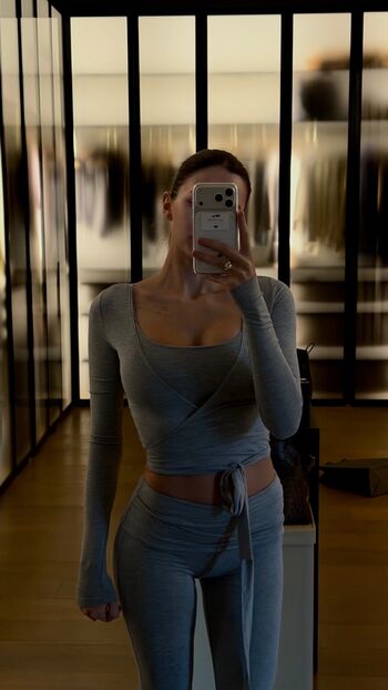 Full leaked Viki odintcova private onlyfans photo