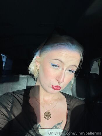 vinnyballerina