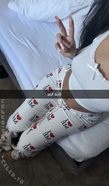 Full leaked Vinoschh private onlyfans photo