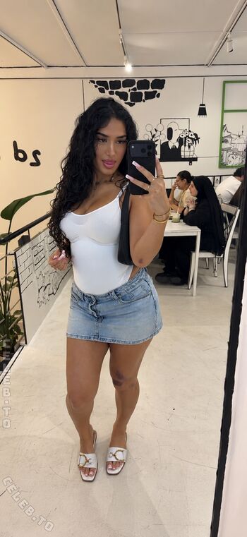 Full leaked Vinoschh private onlyfans photo