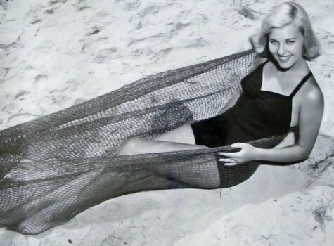 Full leaked Vintage sexy celebs private onlyfans photo