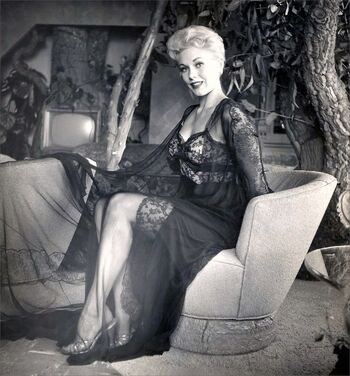 Full leaked Vintage starlets private onlyfans photo