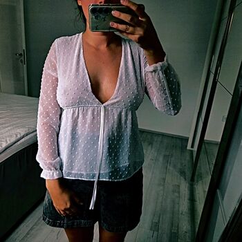Full leaked Vinted page private onlyfans photo