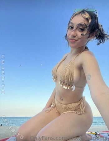 Full leaked Violet gems private onlyfans photo