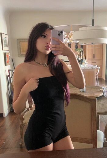 Full leaked Violet offlimits private onlyfans photo