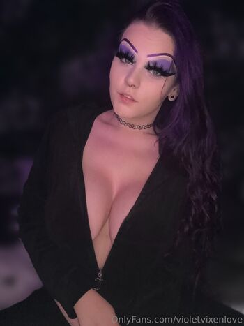 violetvixenvibes
