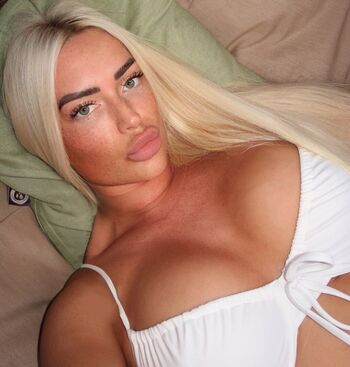 Full leaked Viplaurenxx private onlyfans photo