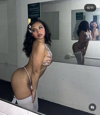 Full leaked Visual vixen page private onlyfans photo