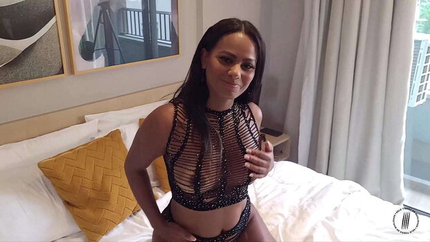 Full leaked Vivi marques private onlyfans photo